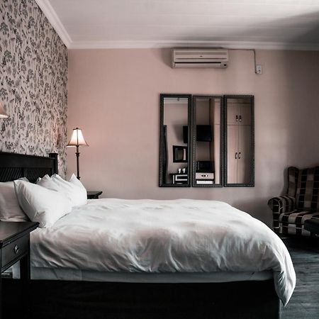 Pinehaven Bed And Breakfast Newcastle Esterno foto