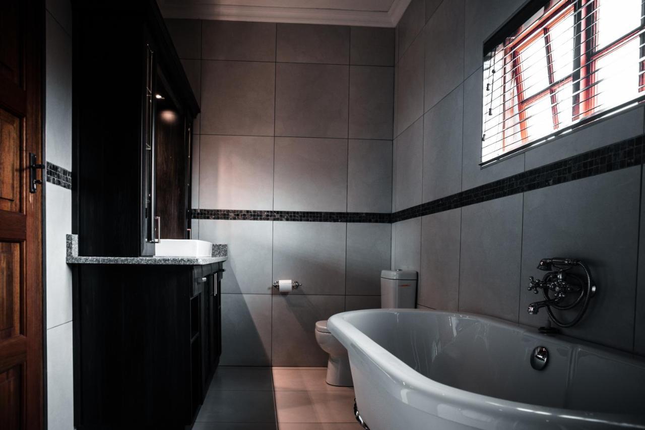 Pinehaven Bed And Breakfast Newcastle Esterno foto