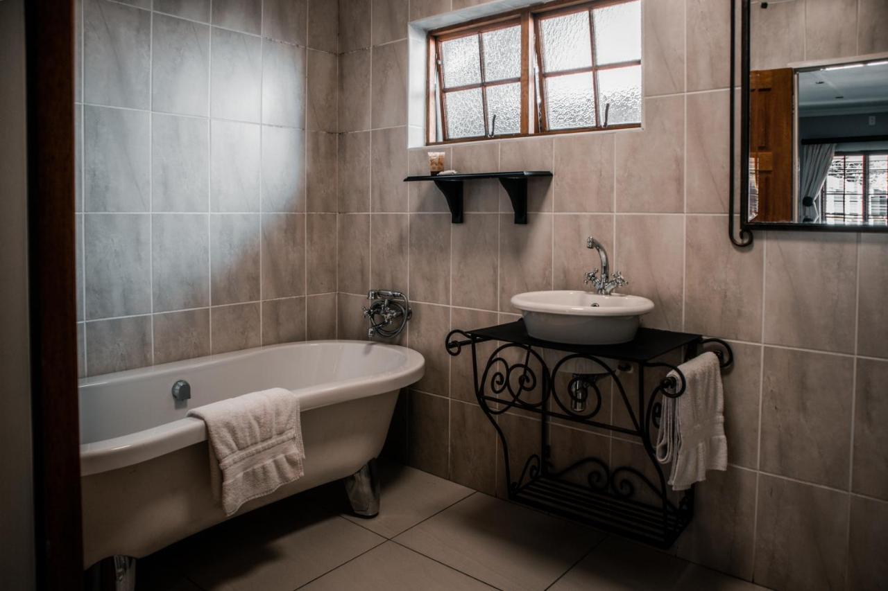 Pinehaven Bed And Breakfast Newcastle Esterno foto