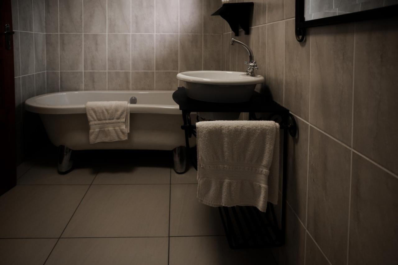 Pinehaven Bed And Breakfast Newcastle Esterno foto